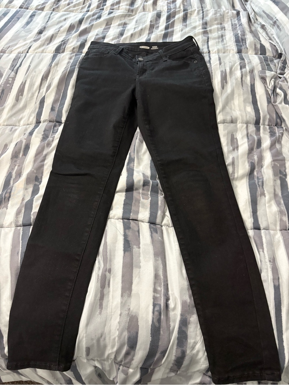 Old Navy Black Rockstar Super Skinny Jeans
